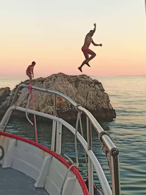 3,5h Wild Bays: Swim & Snorkel with Capt. Bobo (Public) - Should you book Wild Bays with Captain Bobo?