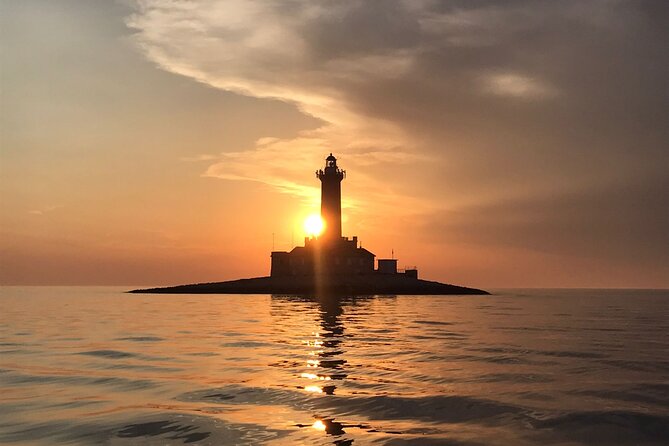 3 Hours Private Wine and Sunset Tour - Captain Goran and the guiding style
