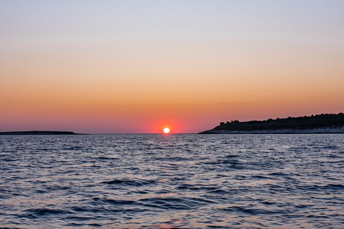 3 Hours Private Wine and Sunset Tour - How the three-hour schedule works in practice