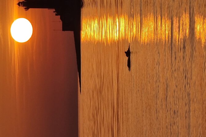 3hours all inclusive Sunset&Dolphin Tour from Medulin on Sandra - Porer Lighthouse and the changing evening light