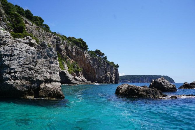4h / 6h / 8h Elaphite Islands Tour with 6.5m/21FT SunDeck Boat - Sipan and the Skocibuha castle option