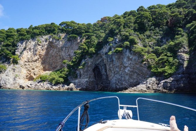 4h / 6h / 8h Elaphite Islands Tour with 7.5m/24FT SunDeck Boat - Why a private Elaphite Islands boat trip works so well
