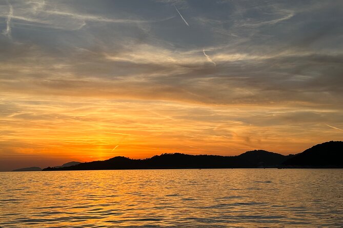 8h from Dubrovnik to the Elafiti islands with Quicksilver 675 boat - Weather matters more than the calendar