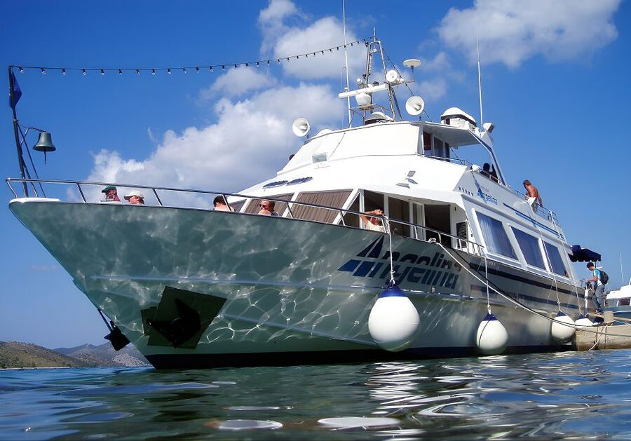 Baška: Rab Island and Zavratnica Fjord Boat Tour with Lunch - Key points to know before booking