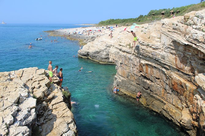 Bike Experience through Kamenjak - A glimpse of an Istrian domestic farm