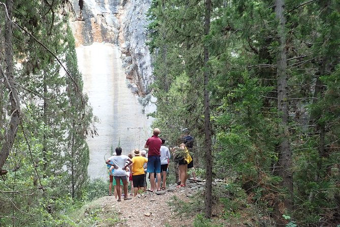 Bits of History - Half day kayak Tour with Wine delight - Badija and its Franciscan monastery