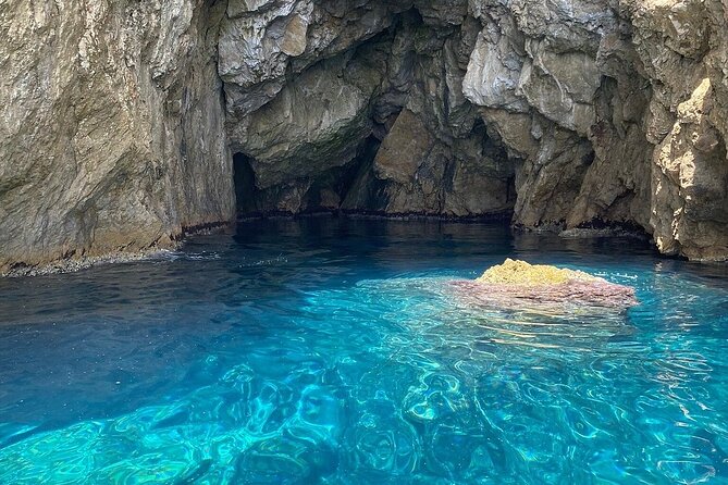 Blue and Green Cave Tour from Dubrovnik,private speed boats - A fast ride from Dubrovnik to Kolocep