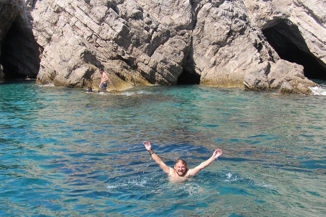 Blue Cave | 5-Hour Morning Sea Safari - Why this five-hour sea safari works so well