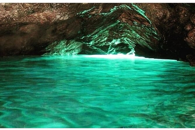 Blue Cave and caves Discovery Dubrovnik - Group Tour by Boat - Dubrovnik to the Blue Cave