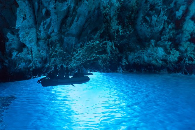 Blue cave & Hvar, 5 islands speed boat tour with unique boats from Split - Two and a half hours in Hvar