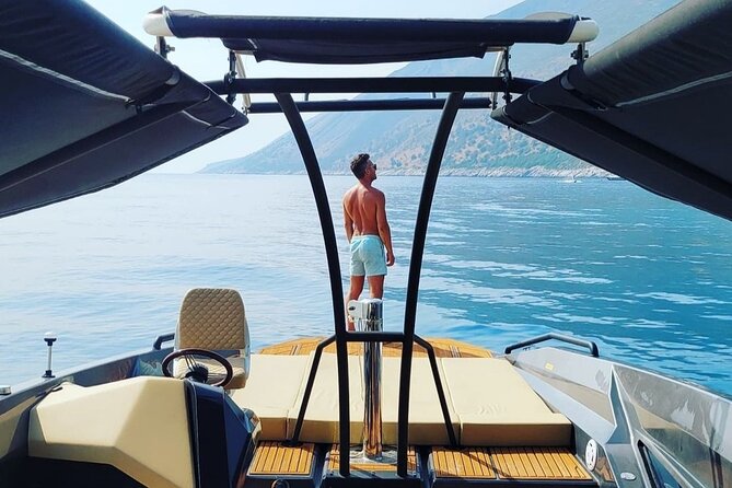 Blue cave & Hvar, 5 islands speed boat tour with unique boats from Split - What the speedboat ride is really like