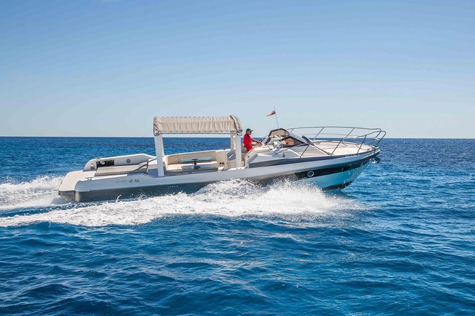 Blue cave & Hvar, 5 islands speed boat tour with unique boats from Split - Komiza, a fishing town with a film connection