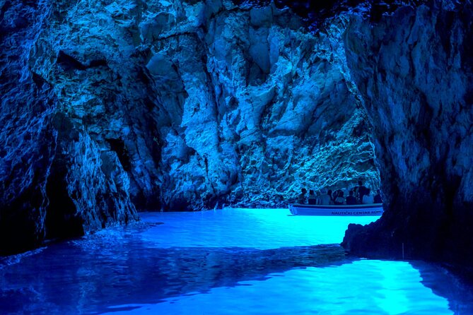 Blue Cave, Hvar, Vis and Pakleni Islands Group Speedboat Tour - Why this Makarska boat trip covers so much