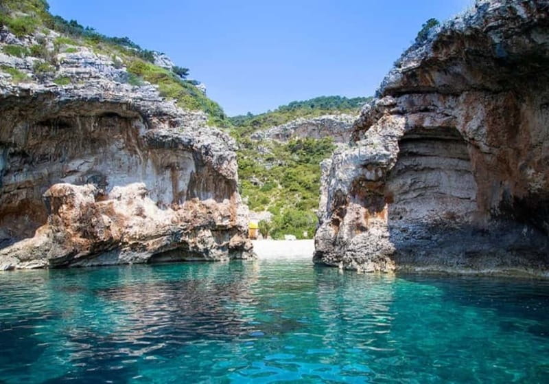 Blue Cave & Island-Hopping Tour with Snorkeling from Split - Hvar Island in a 90-minute window