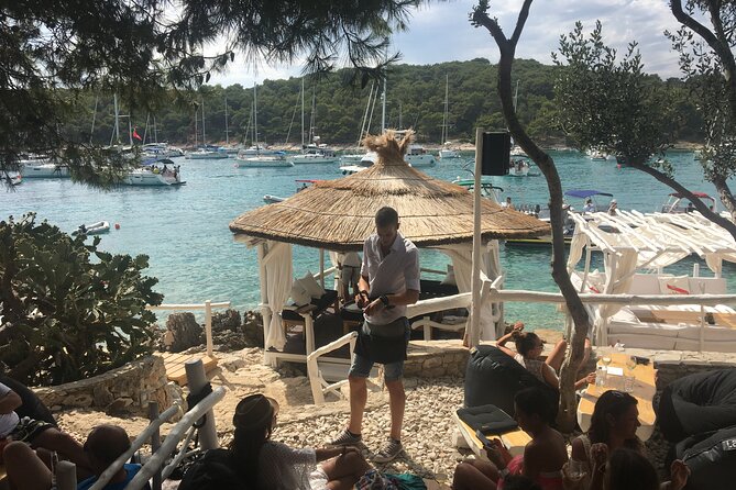 Blue cave private tour from Hvar - The two-hour queue deserves serious thought