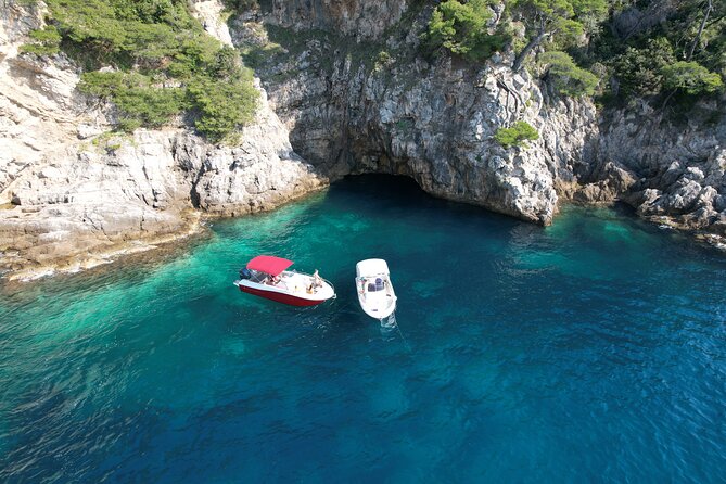 Blue cave tour - 4 caves and sandy beach - What the $68.97 price gets you