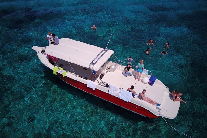 Blue Cave & Vis Island speedboat tour from Hvar - What the crew adds to the experience