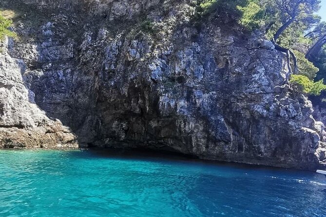 Blue & Green Cave,Sunj beach Small Group Tour with Speedboat - Sunj Beach Gives the Tour a Softer Finish