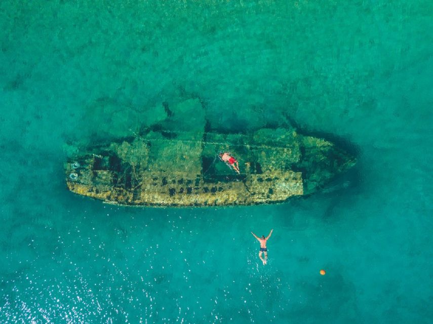 Blue Lagoon and hidden gems of island Šolta - The guide can make or break the day