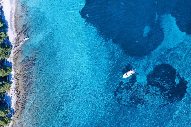 Blue Lagoon and Trogir Half-Day Speedboat Tour from Split - Timing, meeting details, and cancellation