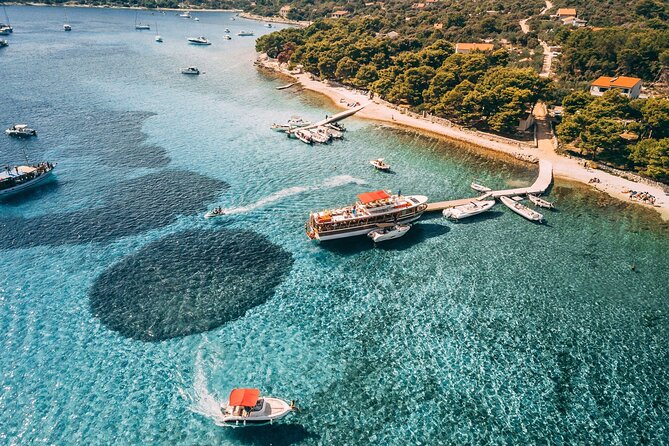 Blue Lagoon & Šolta Island from Trogir LUNCH & DRINKS INCLUDED - Lunch under the pine trees
