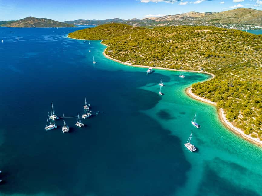 Blue Lagoon & Šolta Small-Group Boat Tour from Split - What the $76 price really covers