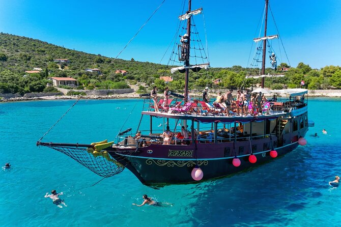 Blue Lagoon & Underwater Museum from Split with Lunch & Drinks - What this Split boat trip is really like