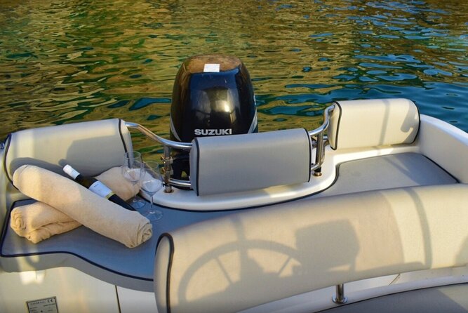 Boat rental in Dubrovnik Croatia. Cruise around Dubrovnik coast and islands - A full day beside Dubrovnik’s ancient walls