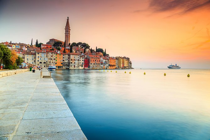 Boat trip to Rovinj and Vrsar from Poreč with lunch - What lunch is really like on board