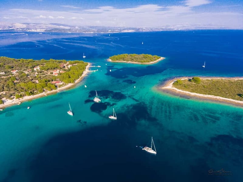 Brač: Blue Cave Island Hopping Luxury Tour - Why the Blue Cave should come first