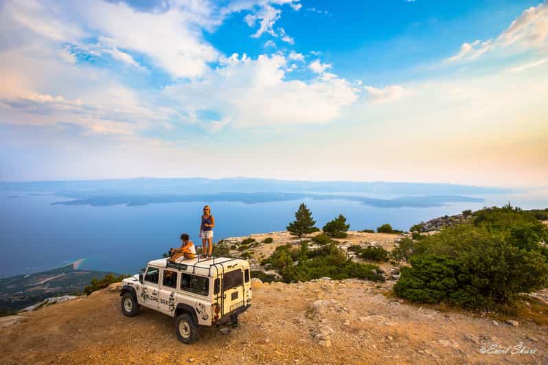 Brač: Island Exploration Tour by Four-Wheel Drive Jeep - Škrip and the island’s olive oil tradition