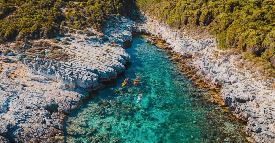 Cape Kamenjak: Cave and Safari Experience by Kayak - Paddling along 8.5 kilometers of coast