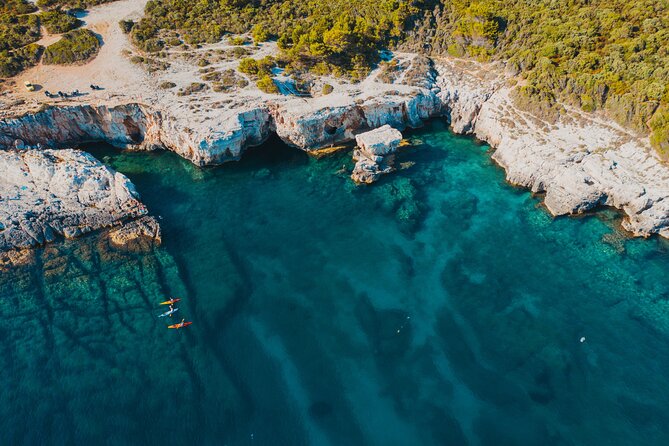 Cave Adventure near Pula by Kayak - The paddling route from Premantura to Kamenjak