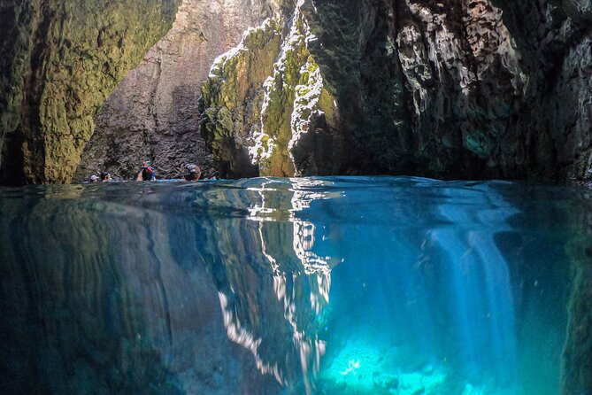Cave exploring by kayak - Who will enjoy this most