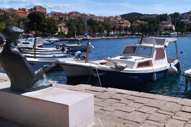 Cavtat Old Town: Exploration Game and Tour - St. Nicholas Church and Pinacotheca