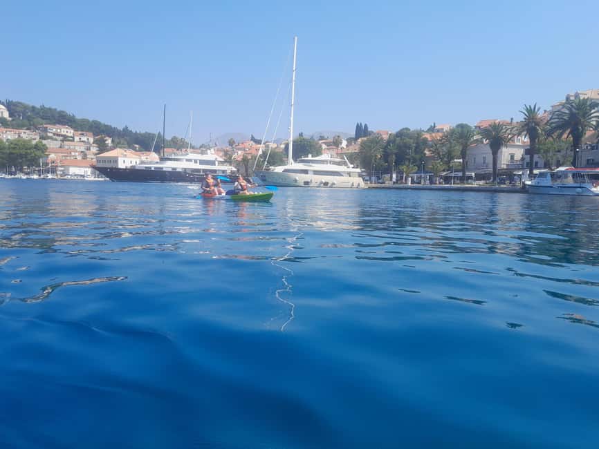 Cavtat: 'Pomalo' Guided Sea Kayaking Tour - The swim stop near a small island