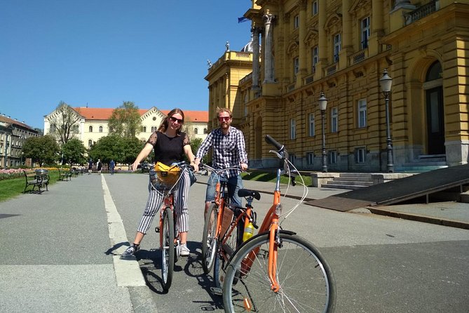 Classic Zagreb Bike Tour - Guides, stories, and the refreshment break