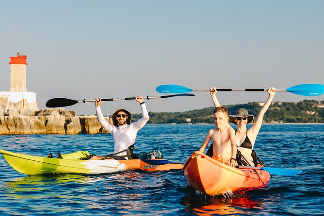 Clear Kayak Tour to Canyon, Island Cliffs & small Cave - The guide can shape the whole experience