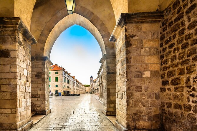 Croatia Island Hopping: Dalmatian Odyssey from Dubrovnik (8 days) - Day 6: Korčula to Hvar by boat