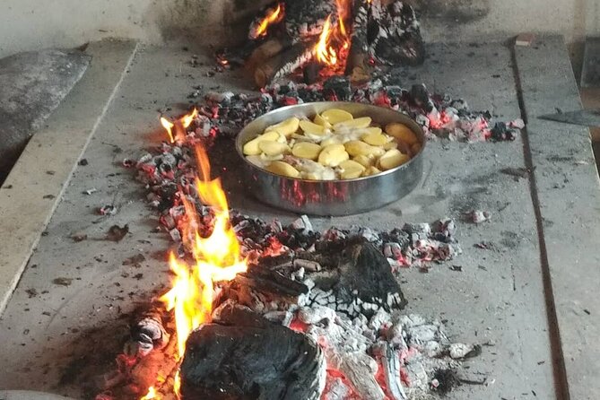 Croatian Traditional Cuisine: Peka Cooking Lesson - Booking details you should check first