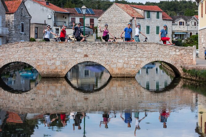 Cycle Hvar Tour - The Family Cellar Finale