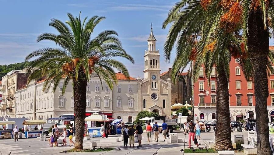 Diocletian's Palace and Old Town SMALL GROUP Walking Tour - Key points at a glance