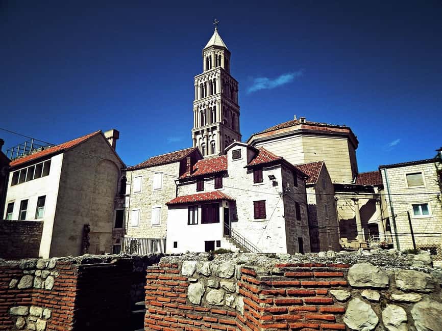 Diocletian's Palace and Old Town SMALL GROUP Walking Tour - Why Split’s palace makes a walking tour worthwhile