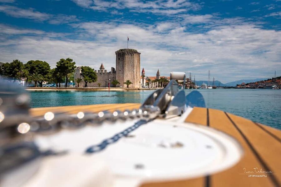 Discover Trogir: Guided Walking Tour of a Medieval Gem - The narrow streets of the old town