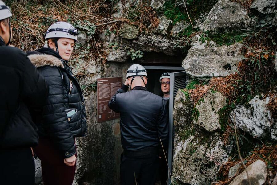 DISCOVERING THE UNKNOWN Extended WW2&UNDERGROUND tour - The unfinished San Giovanni finale