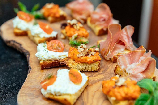 Drinks & Bites in Dubrovnik Private Tour - Sparkling wine with anchovies in the Old Town