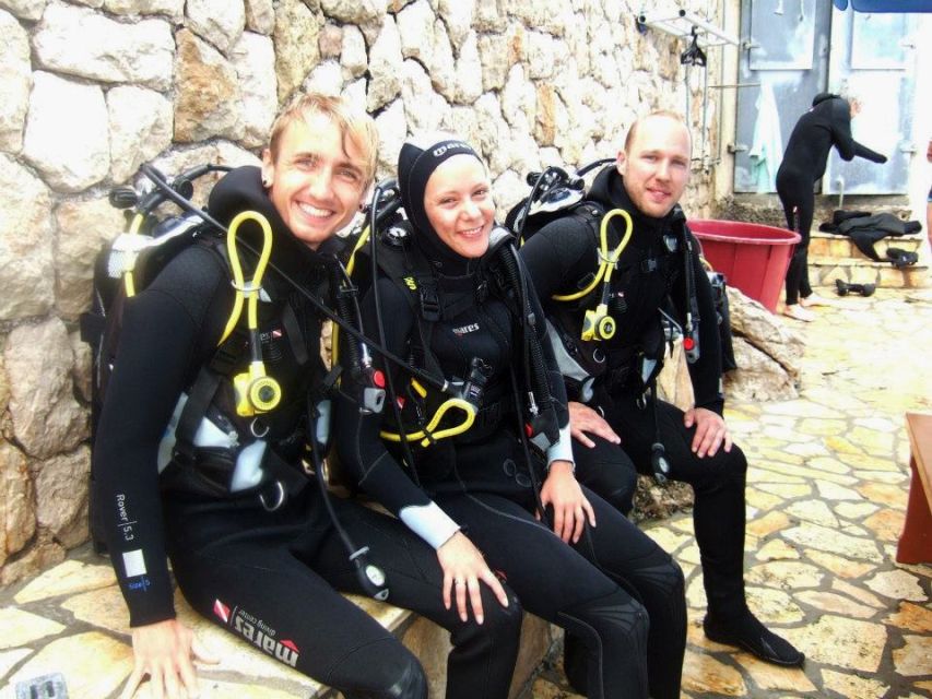 Dubrovnik 2-Hour Uncertified Divers Introductory Dive - Getting comfortable with full scuba equipment