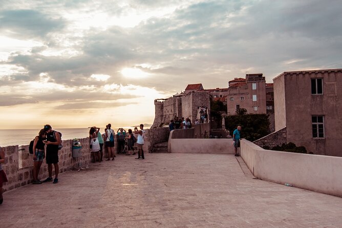 Dubrovnik: 3 Hour Private Tour - Old Town & City Walls - Ending near the old town port