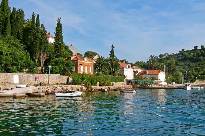 Dubrovnik: 3 Islands Boat Tour with Lunch & drinks(FR, ES, EN) - Lopud: the island worth your longest stop