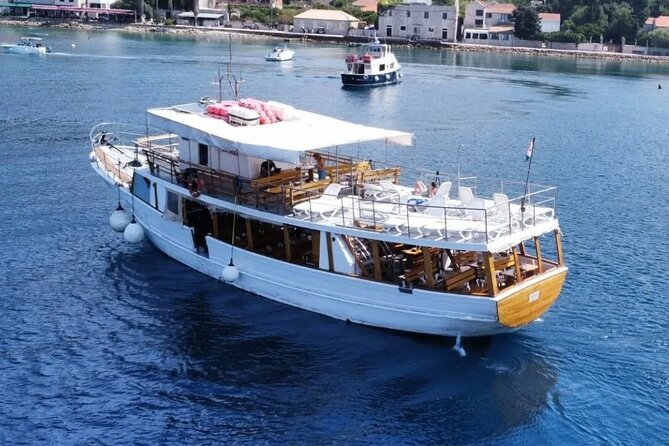 Dubrovnik: 3 Islands Fun Day Trip by Boat (Host: EN,FR,ES) - Key points to know before you book
